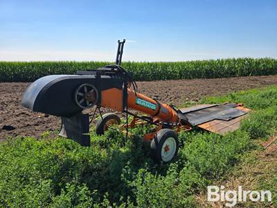 Batco PS2500 Hydraulic Drive-Over Conveyor
