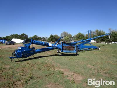 2020 Brandt 13110HP + Auger