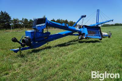 2023 Brandt 1380-XL Auger w/Hopper Walker