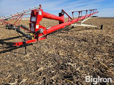 Feterl Farm King Y1282TMM 12"x82' Hopper Auger