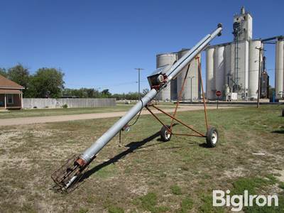 Hutchinson Portable Auger
