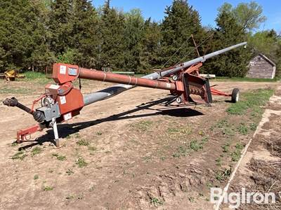 Hutchinson Grain Auger