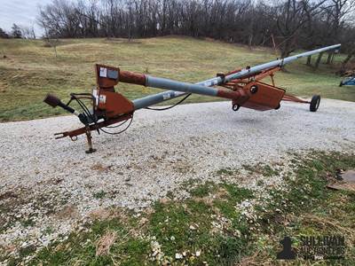 Mayrath 8"x62' Swing Away Auger