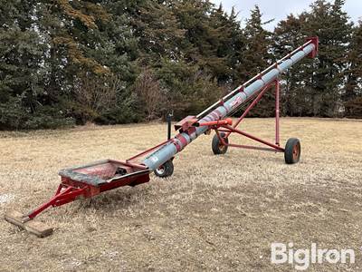 Peck 1002-31 Truck Auger w/Hopper