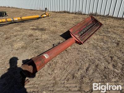 Auger Swing Out Hopper