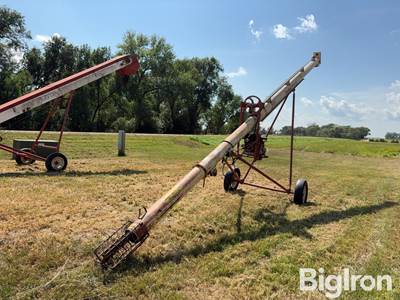 Westgo 8 x 30 Grain Auger