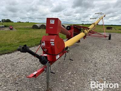 Westfield 100-71 10" x 71' Auger w/Swing-Away Hopper