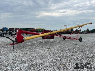 Westfield MK 100-61 10"x61' Swing Away Auger
