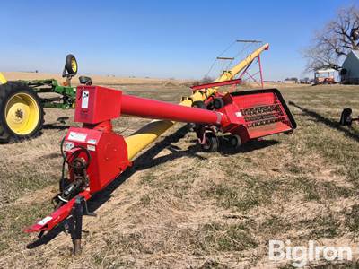 Westfield MK100-71 Auger w/ Hopper