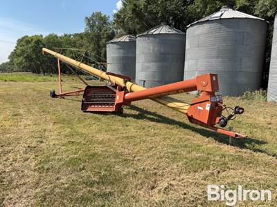 Westfield MK130-71 13"x71' Swing Hopper Grain Auger