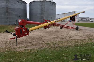 Westfield MKX-10-63 Swing Away Auger