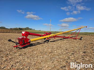 2017 Westfield MKX 100-83 Auger w/Swing Hopper