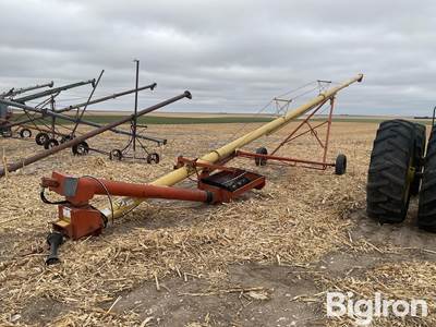 Westfield TR80-61 Swing Hopper Auger