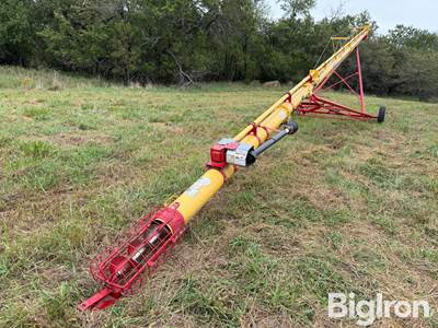 Westfield WRX 8-61 8" x 61' Transfer Auger