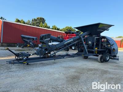 2017 Loftness XLB 10 Grain Bag Loader W/Truck Unloading Auger