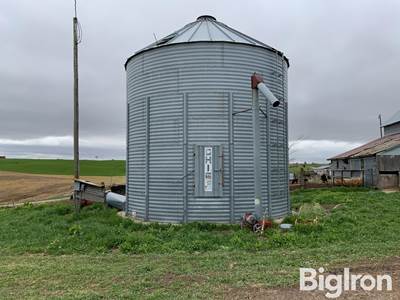 Chief 6000 Bushel Grain Bin
