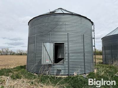 Chief 4,000 Bu Grain Bin