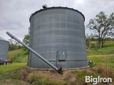 Stormor 24' Grain Dryer Bin & Accessories