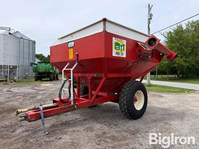 Bradford 528 Grain Cart