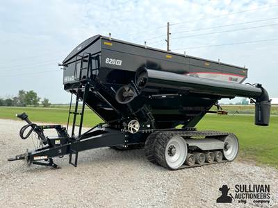 2021 Brandt 820XT Grain Cart