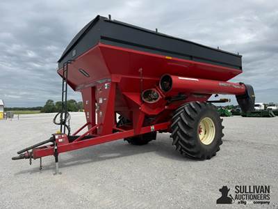 Brent 1082 Grain Cart