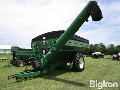 Brent 1194 T/A Grain Cart w/Scales