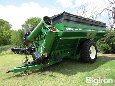 Brent 1196 T/A Grain Cart