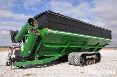 2020 Brent 2596 Grain Cart