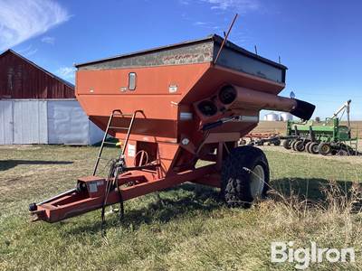 Brent 472 Grain Cart