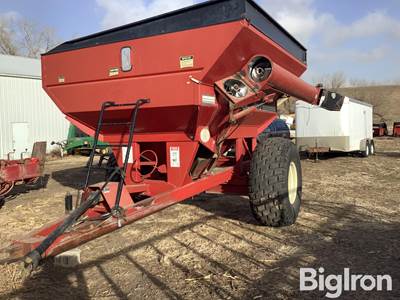 Brent 472 Grain Cart