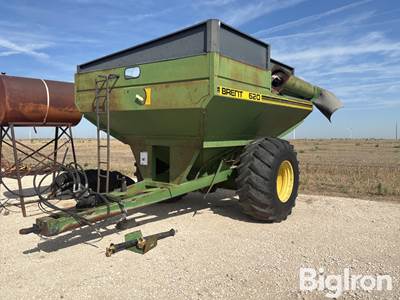 Brent 620 Grain Cart