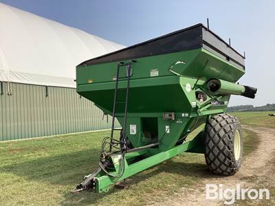 Brent 772 Grain Cart