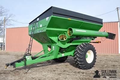 Brent 780 Grain Cart