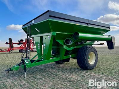 2010 Brent 882 Grain Cart w/Scale