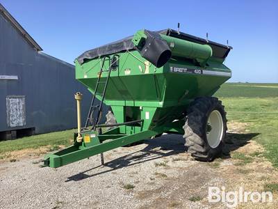 Brent GC-420 Grain Cart