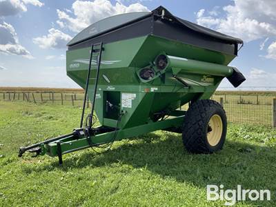 Demco 650 Grain Cart