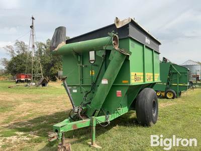 Hutchinson Grain Liner 400 Grain Cart