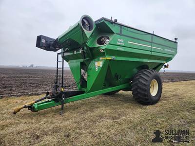 2013 J&M 1000-20 Grain Cart