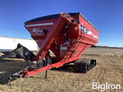 2021 J&M 1222-20T X-Series Grain Cart w/Tracks