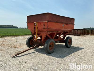 J&M 350-20 Gravity Wagon