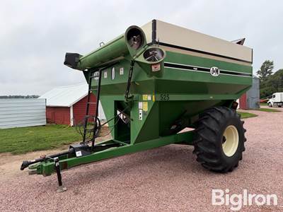 J&M 525 Grain Cart