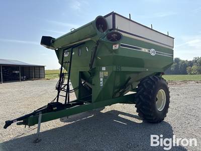 J&M 525 Grain Cart