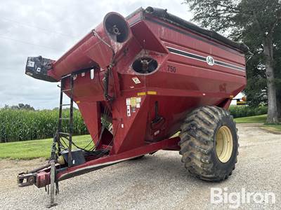 2003 J&M 750 Grain Cart
