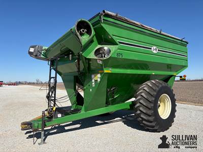 J&M 875 Grain Cart
