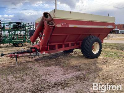 Killbros 1820 Grain Cart