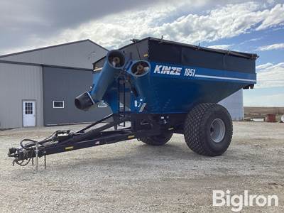 2019 Kinze 1051 Grain Cart