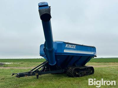 2013 Kinze 1100 Grain Cart