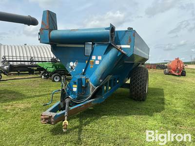 Kinze AW 840 Grain cart