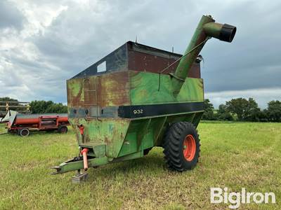 Phares & Wilkins 932 Grain Cart