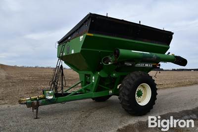 Parker 624 Grain Cart
